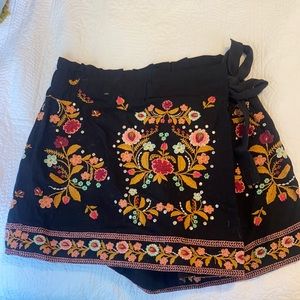 Zara Embroidered Skort